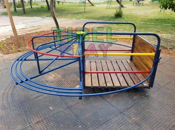 Gira-gira Acessível para Cadeirante